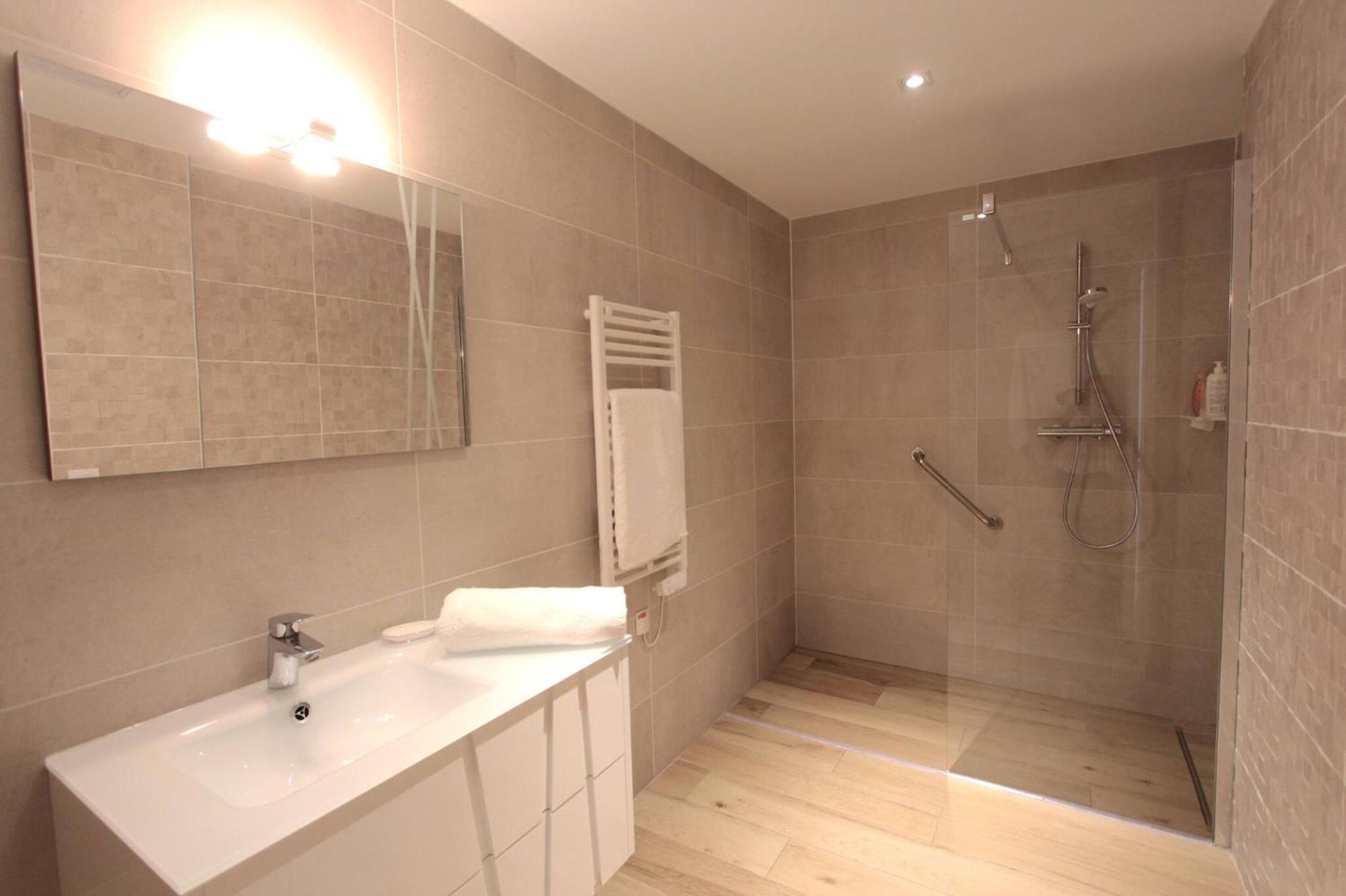 Luxurious Apartments Monaco&Seaview, Infinitypool&Parking بوزولي المظهر الخارجي الصورة